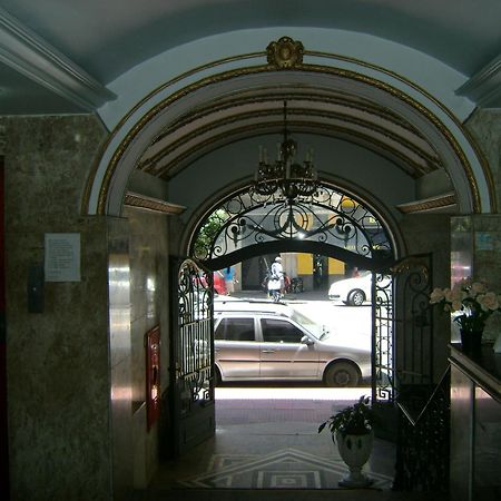 Reinales Plaza Hotel Сао Паоло Екстериор снимка