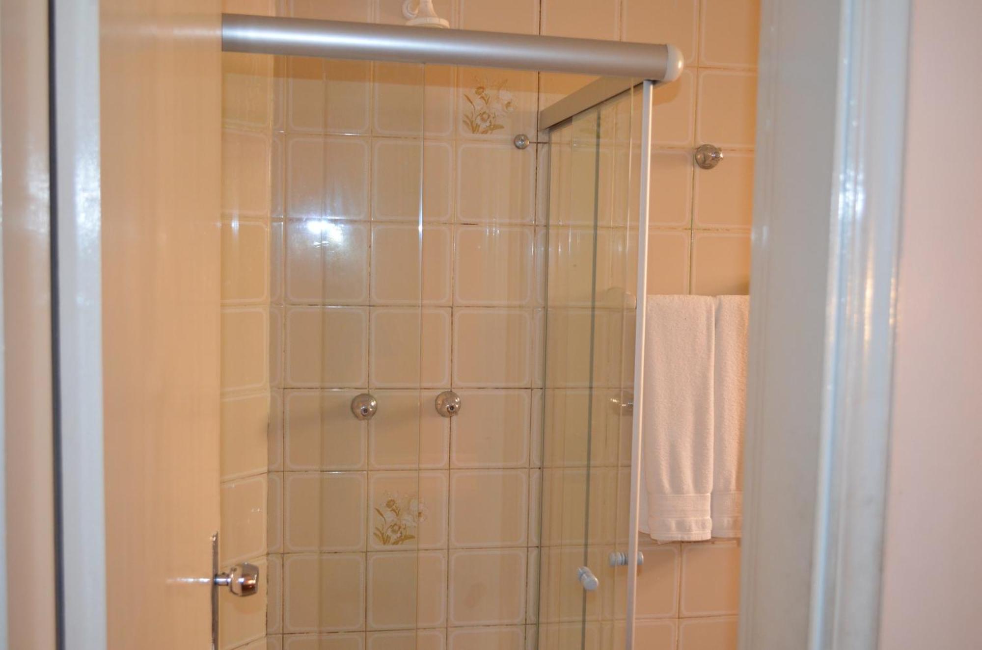 Reinales Plaza Hotel Сао Паоло Стая снимка